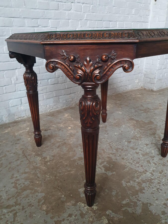 Art Deco (Louis XVI) Sidetable