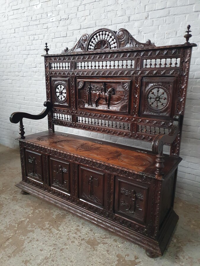 Brittany Style Hall Bench