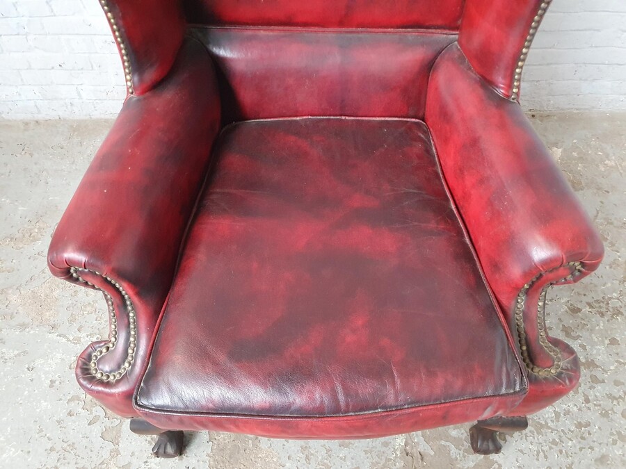 Chesterfield Armchair (wingchair)