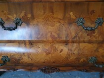 Chinese Style Chest of Drawers