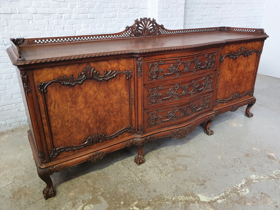 Chippendale Sideboard