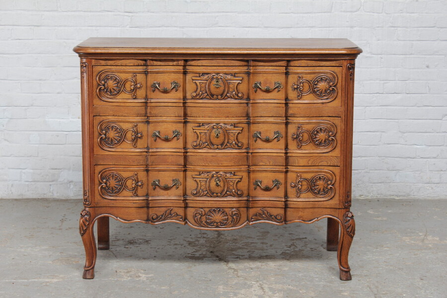 Country French (Louis XV) Chest of Drawers