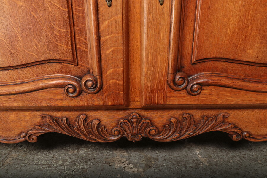 Country French (Louis XV) Sideboard