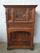 Cabinet Gothic France Oak 1890