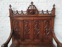 Gothic Hall Bench