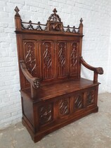 Gothic Hall Bench