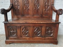 Gothic Hall Bench