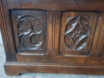 Gothic Hall Bench