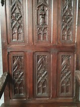 Gothic Hall Bench