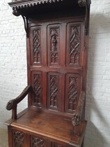 Gothic Hall Bench