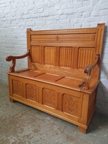 Gothic Hall Bench