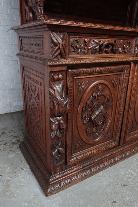 Hunting style Cabinet (Buffet)