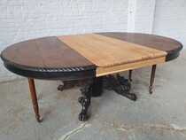 Hunting style Table +  6 chairs