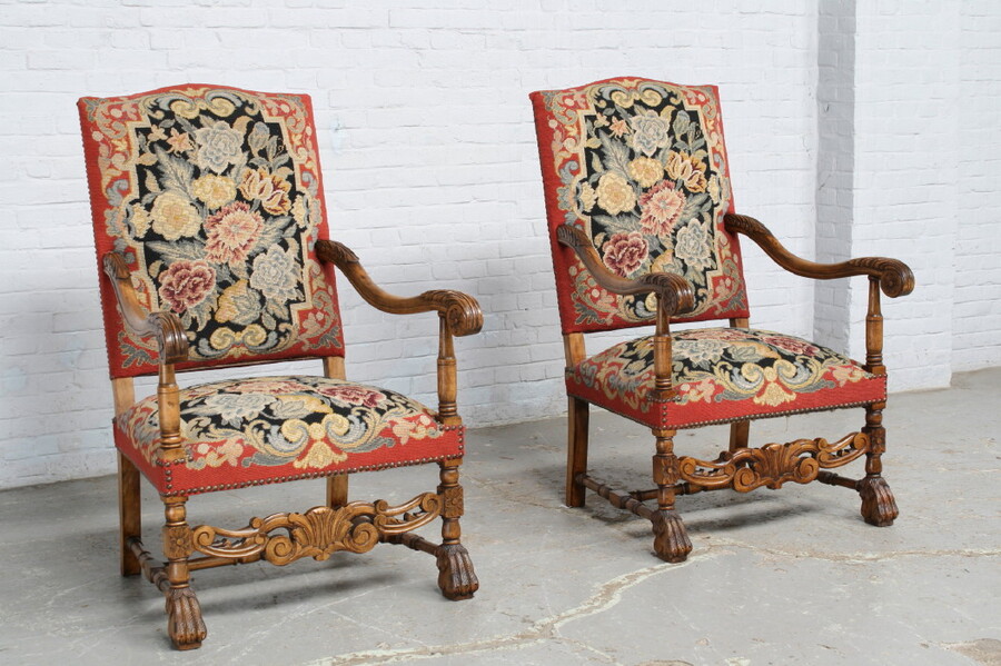 Louis XV Armchairs (Tapestry)