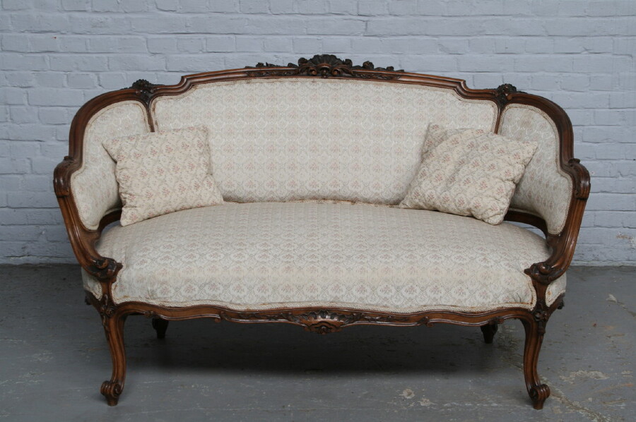 Louis XV Bench