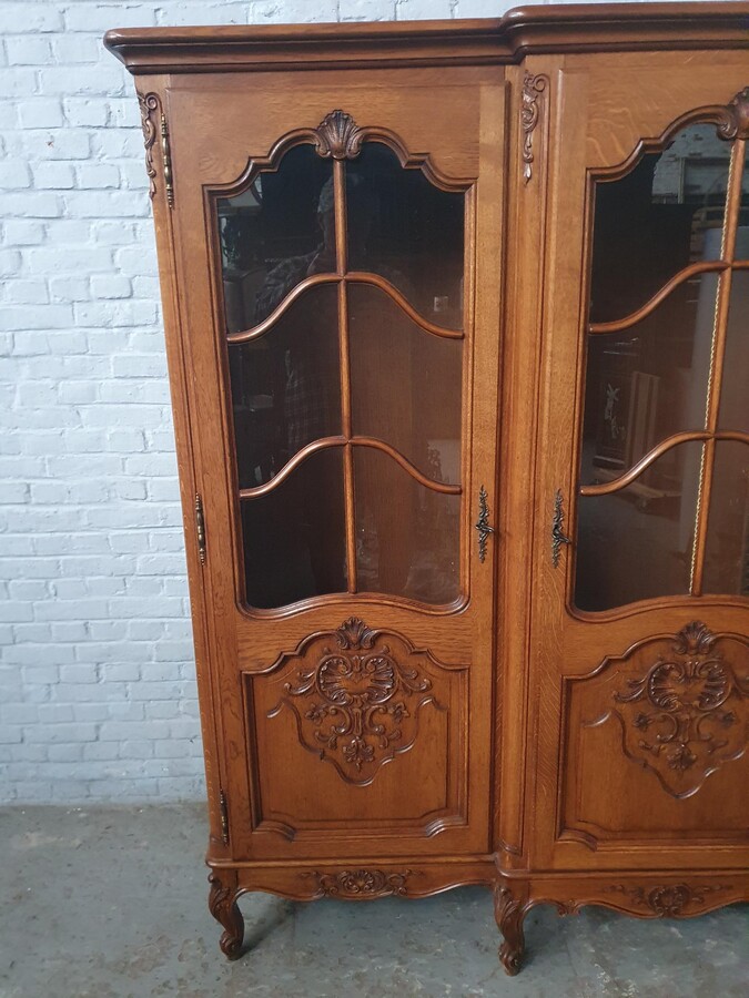 Louis XV Bookcase/Vitrine