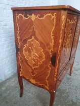 Louis XV Cabinet