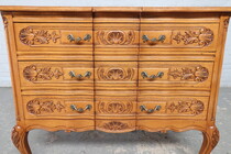 Louis XV Chest of Drawers