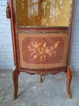 Louis XV Corner cabinet