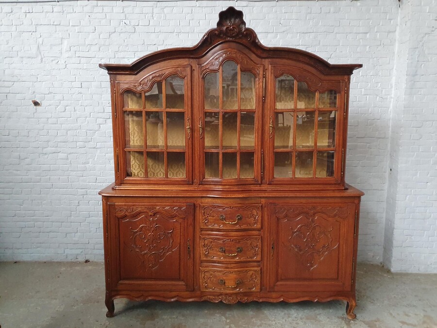 Louis XV (Country French) Vitrine (Display Cabinet)