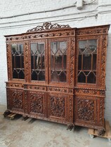 Louis XV Vitrine (Display Cabinet)