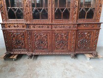 Louis XV Vitrine (Display Cabinet)