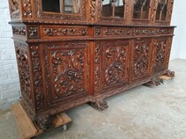 Louis XV Vitrine (Display Cabinet)