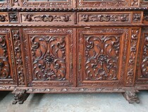 Louis XV Vitrine (Display Cabinet)