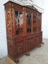 Louis XV Vitrine (Display Cabinet)