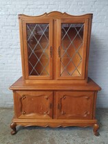 Louis XV Vitrine (Display Cabinet)