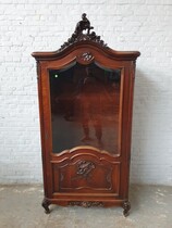 Louis XV Vitrine (Display Cabinet)