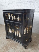 Oriental (Chinese) Bar cabinet