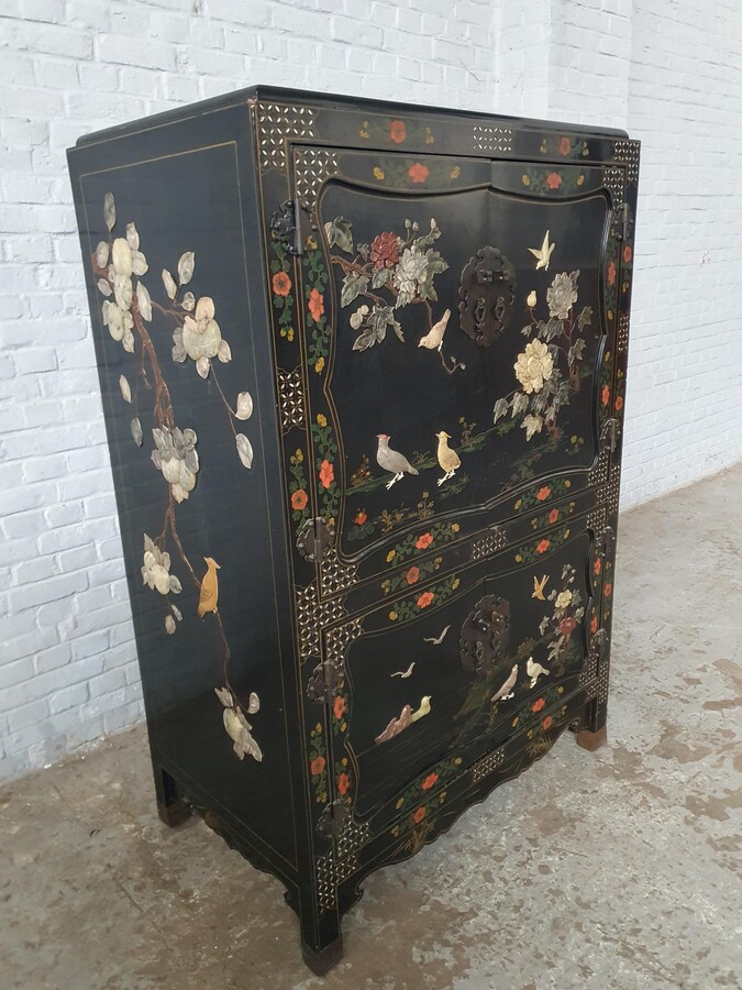 Oriental (Chinese) Cabinet