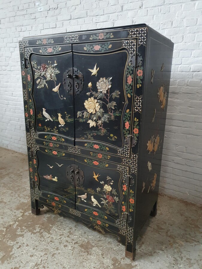 Oriental (Chinese) Cabinet