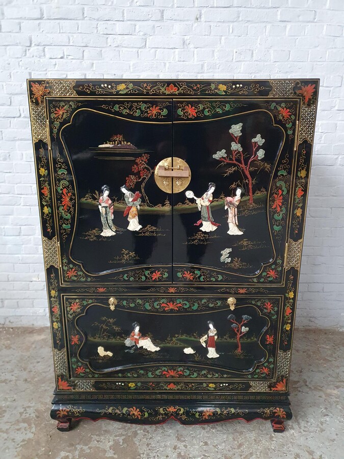 Oriental (Chinese) Cabinet