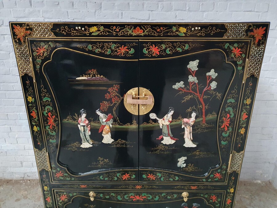 Oriental (Chinese) Cabinet