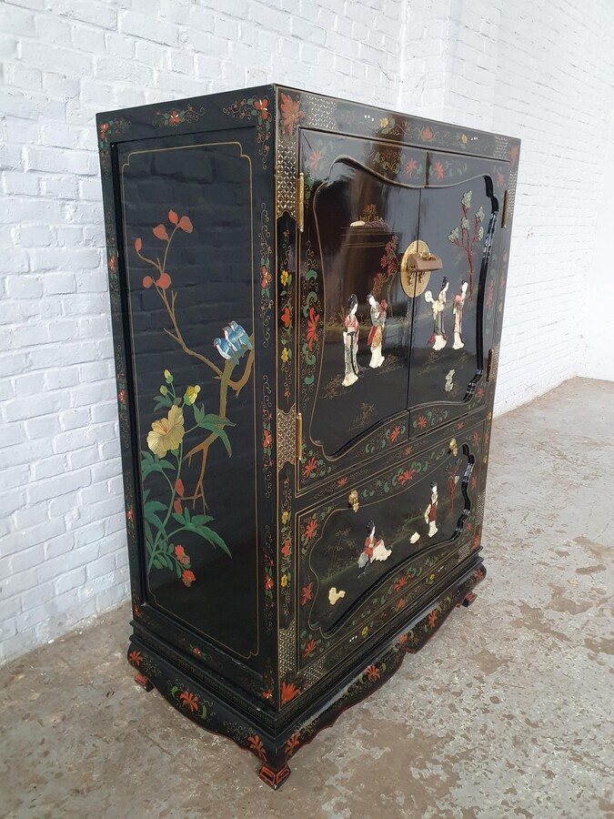 Oriental (Chinese) Cabinet