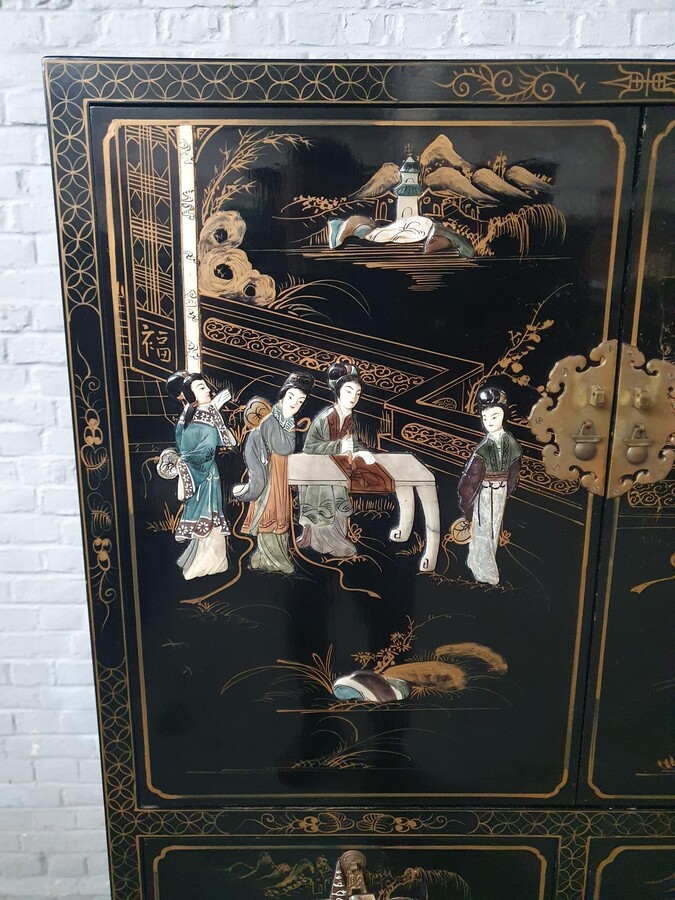 Oriental (Chinese) Cabinet