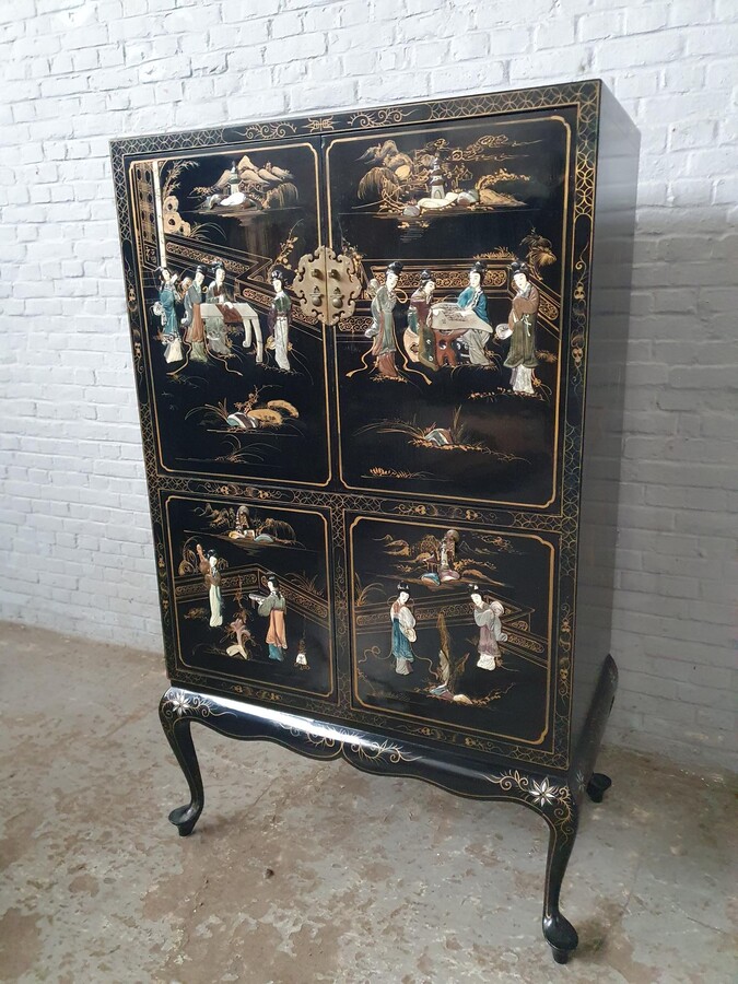 Oriental (Chinese) Cabinet