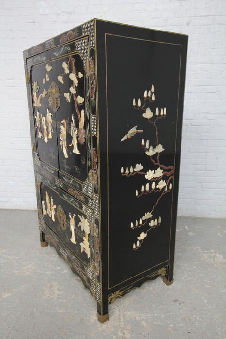 Oriental (Chinese) Cabinet