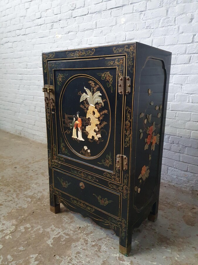 Oriental (Chinese) Cabinet