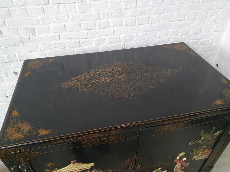 Oriental (Chinese) Cabinet