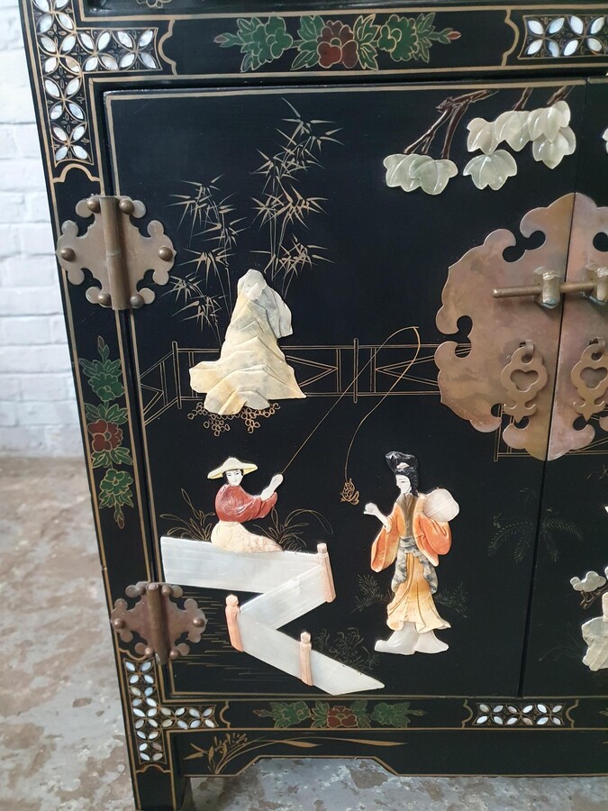 Oriental (Chinese) Cabinet