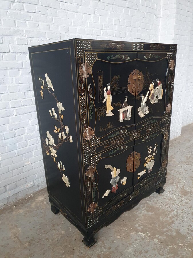 Oriental (Chinese) Cabinet