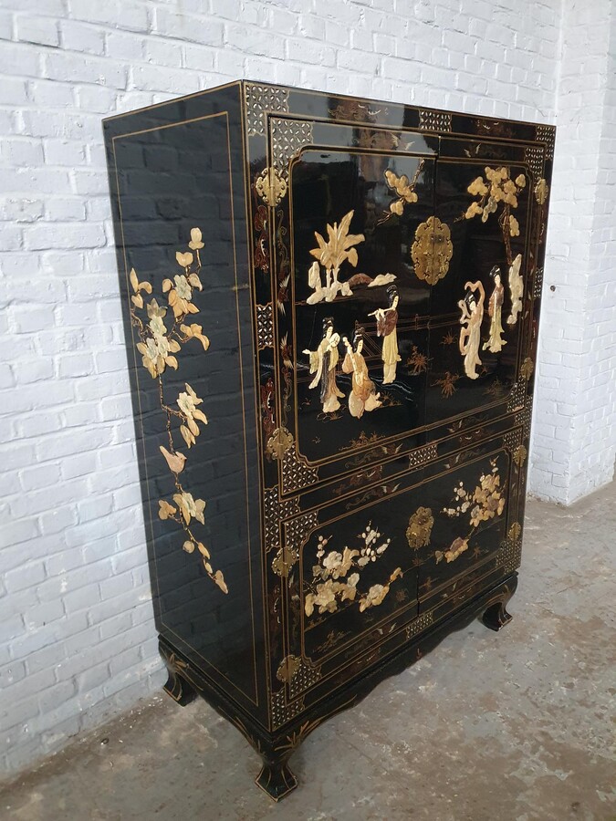 Oriental (Chinese) Cabinet