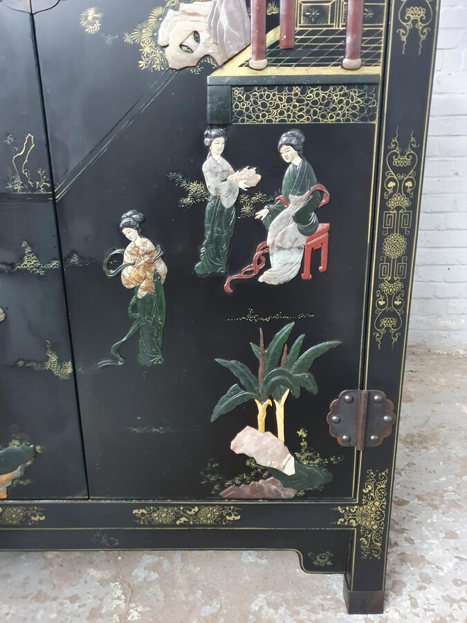 Oriental (Chinese) Cabinet