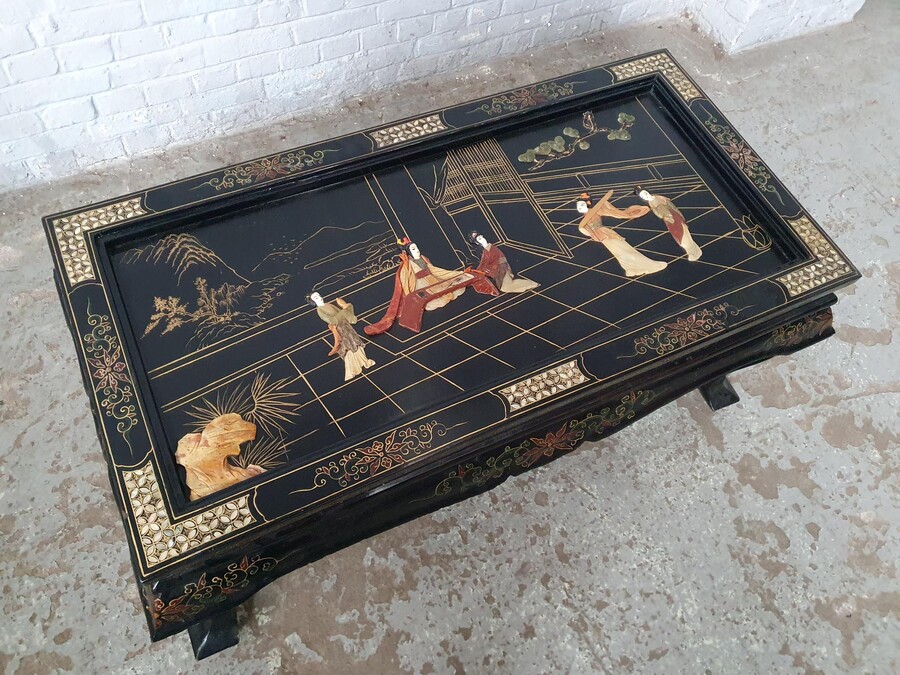 Oriental (Chinese) Coffee Table (Glass top)