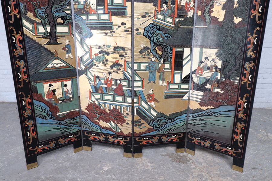 Oriental (Chinese) Screen (Paravent)