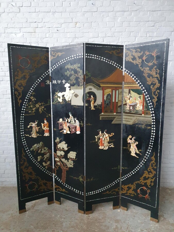 Oriental (Chinese) Screen (Paravent)