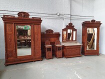 Bedroom set Renaissance Belgium Walnut 1890